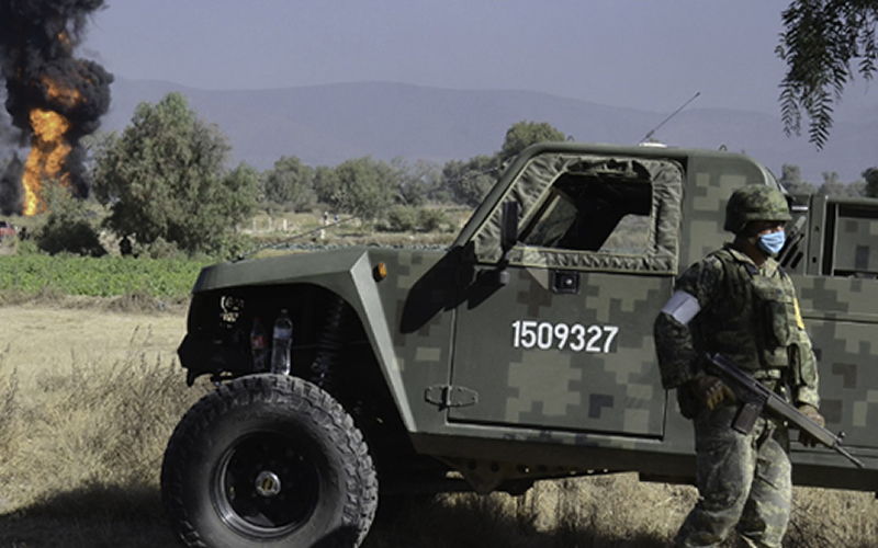 Ataque contra huachicoleros deja 4 militares muertos