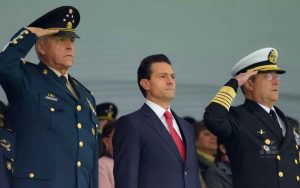 COMANDANTE SUPREMO DE LAS FUERZAS ARMADAS