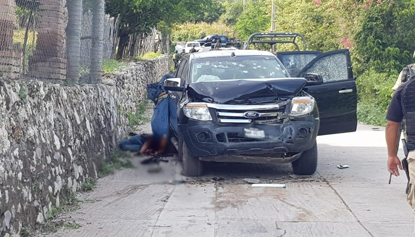 Enfrentamiento deja 15 muertos en Tepochica, Guerrero - Cadena de Mando